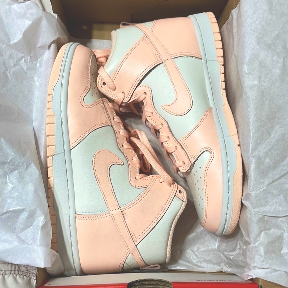 Nike High Dunks